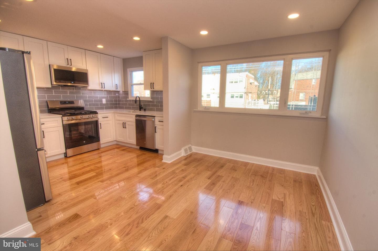 3639 Canby Drive photo 4