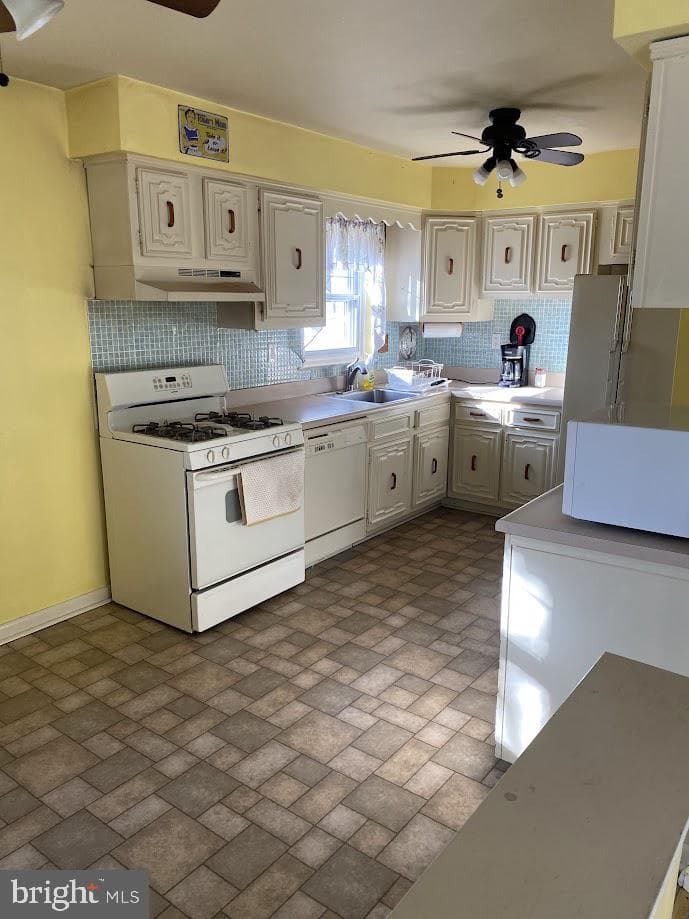 3848 Violet Drive photo 13