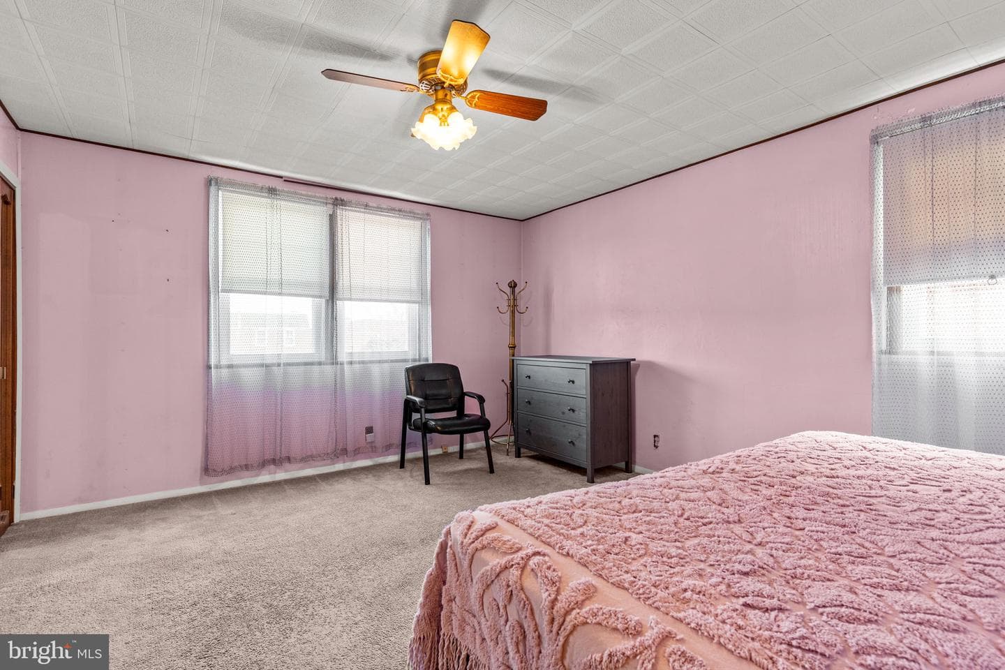 1118 Wellington Street photo 16