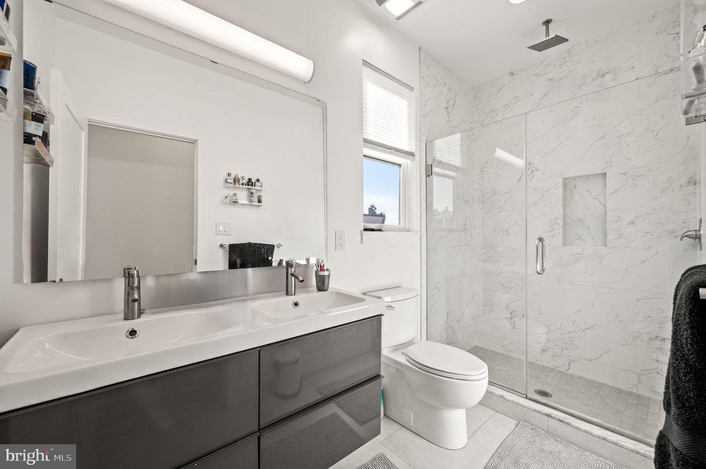 1222 N Hollywood Street photo 19