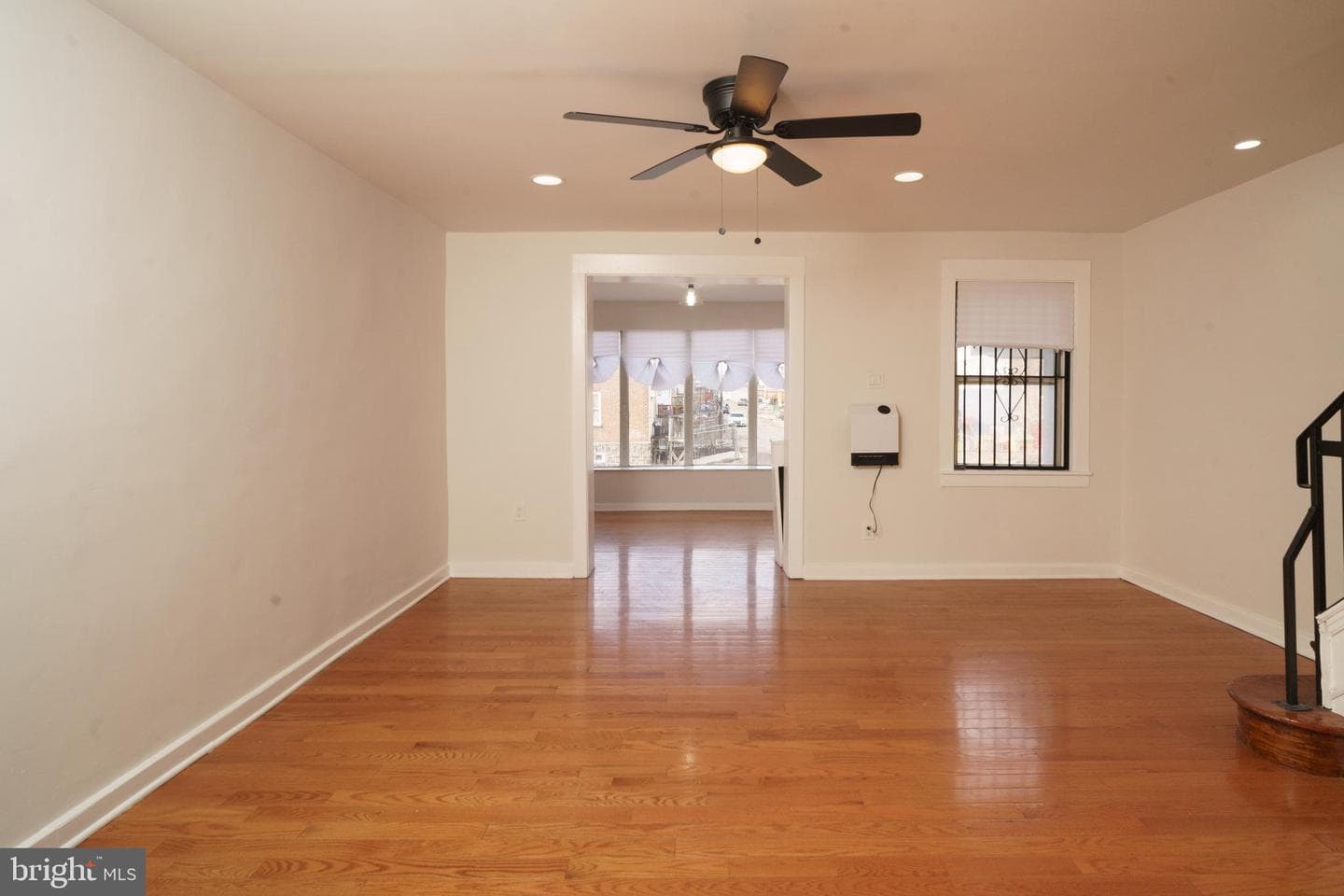 6512 Dicks Avenue photo 4