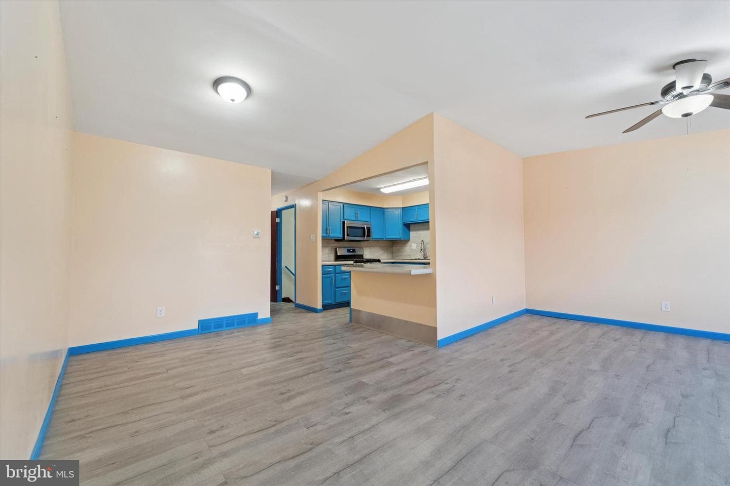 3614 Biscayne Place photo 2