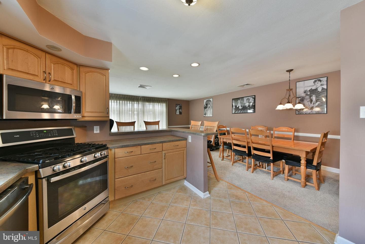 15118 Milford Street photo 11