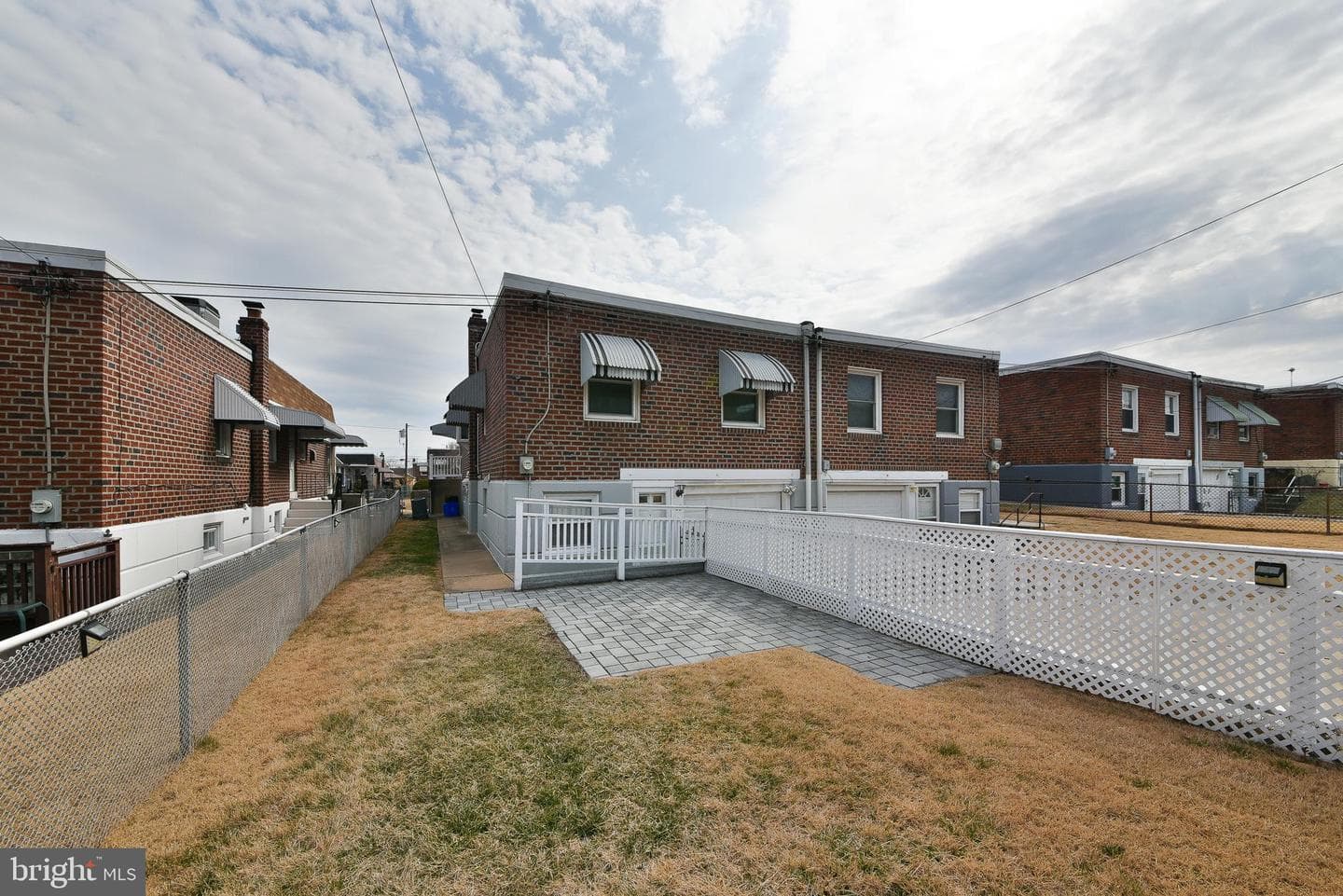 15118 Milford Street photo 27