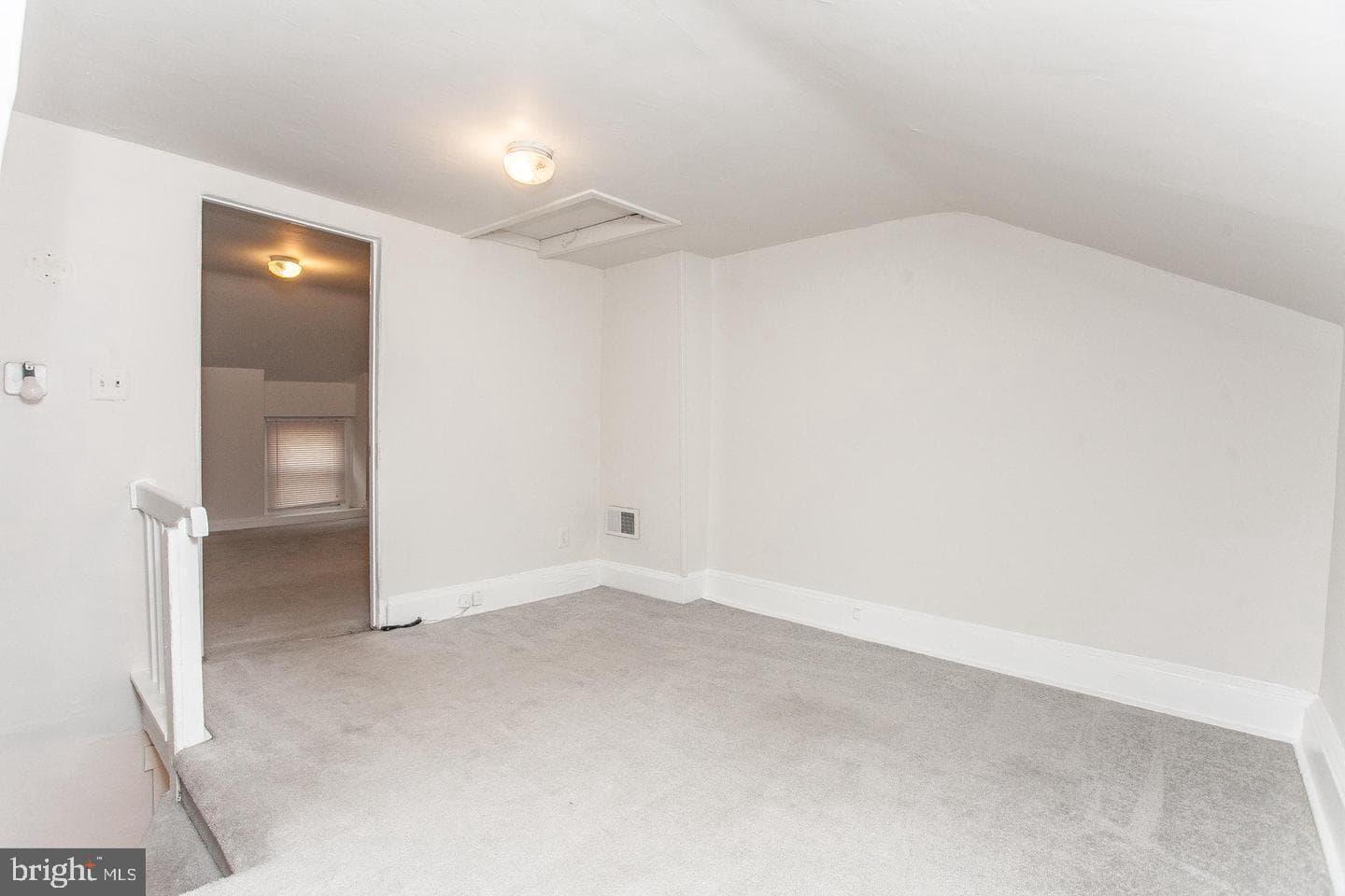 4414 Saint Davids Street photo 29