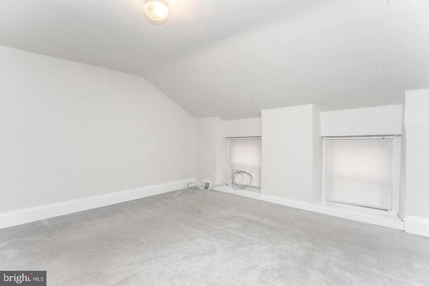 4414 Saint Davids Street photo 32