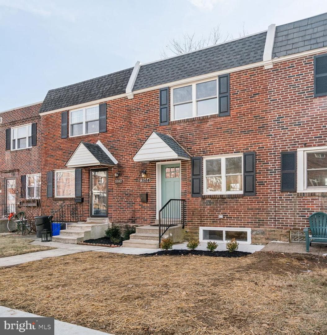 3584 Cresson Street photo 3