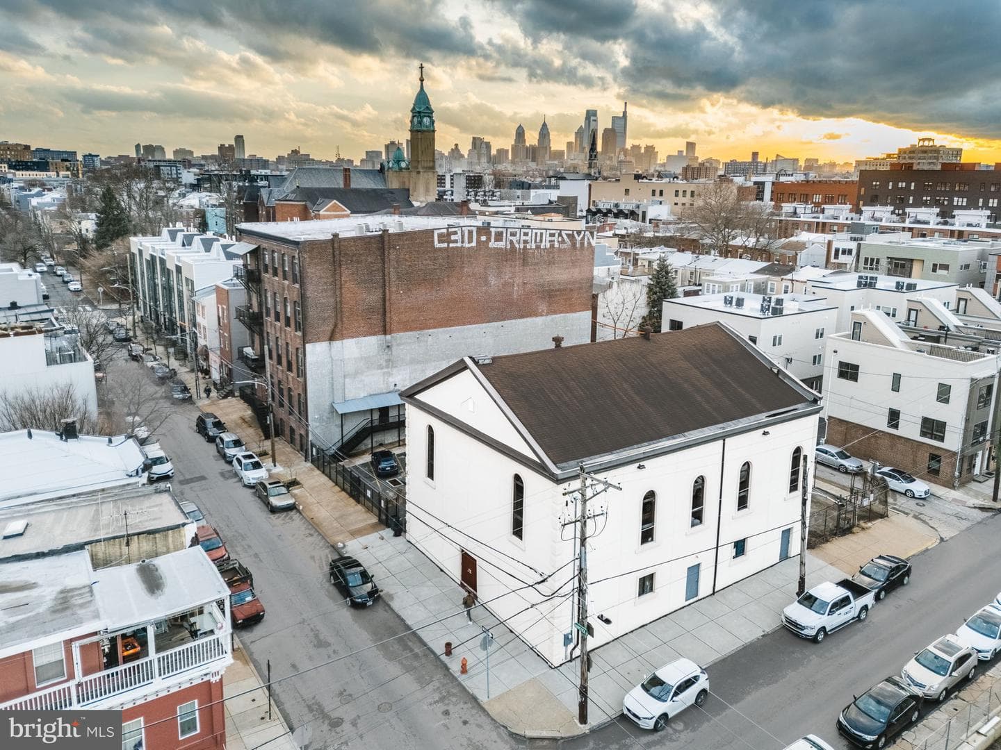 1536 N Hancock Street photo 10