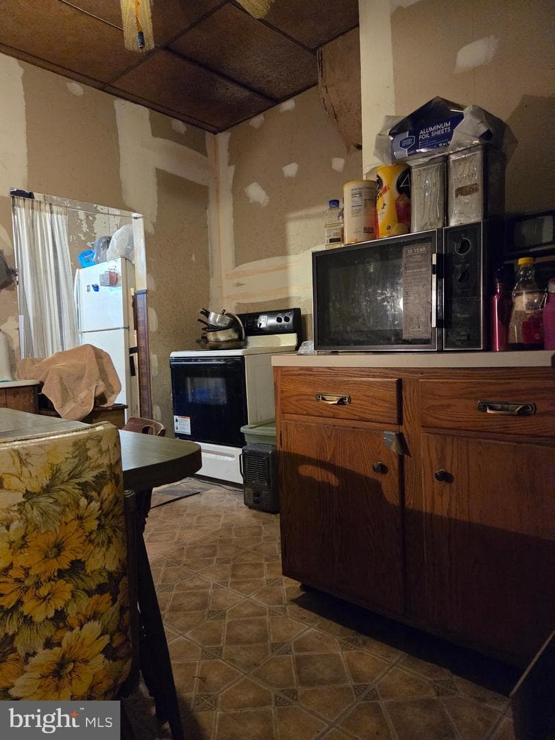 1507 Belmont Avenue photo 8