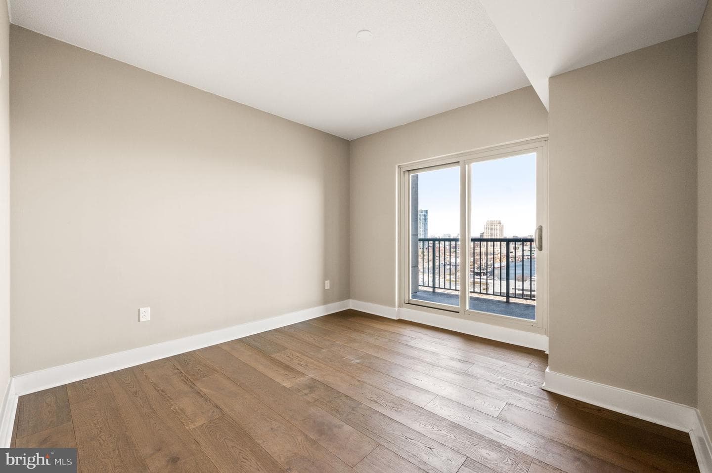 717 S Chris Columbus Boulevard #1214 photo 16