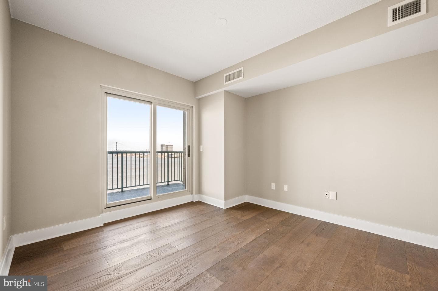 717 S Chris Columbus Boulevard #1214 photo 17