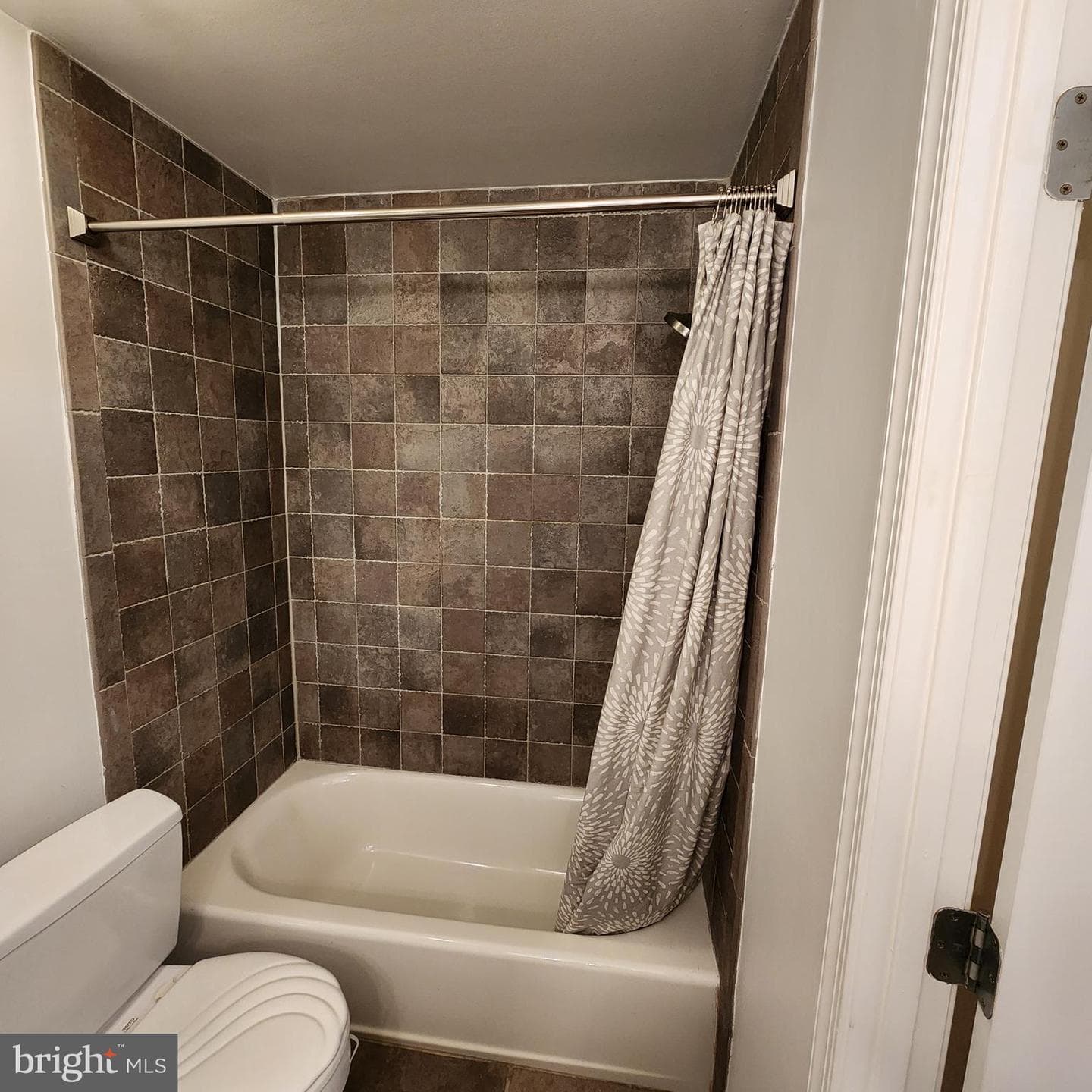 1023 Clinton Street #204 photo 17