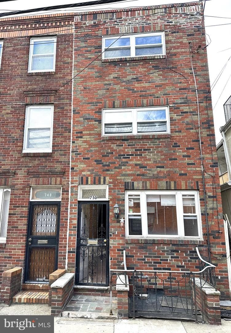 750 Wharton Street photo 1