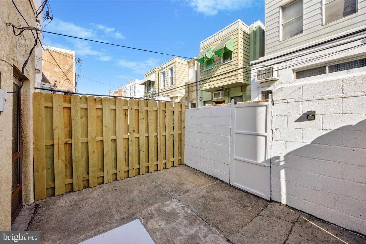 1029 Tree Street photo 12