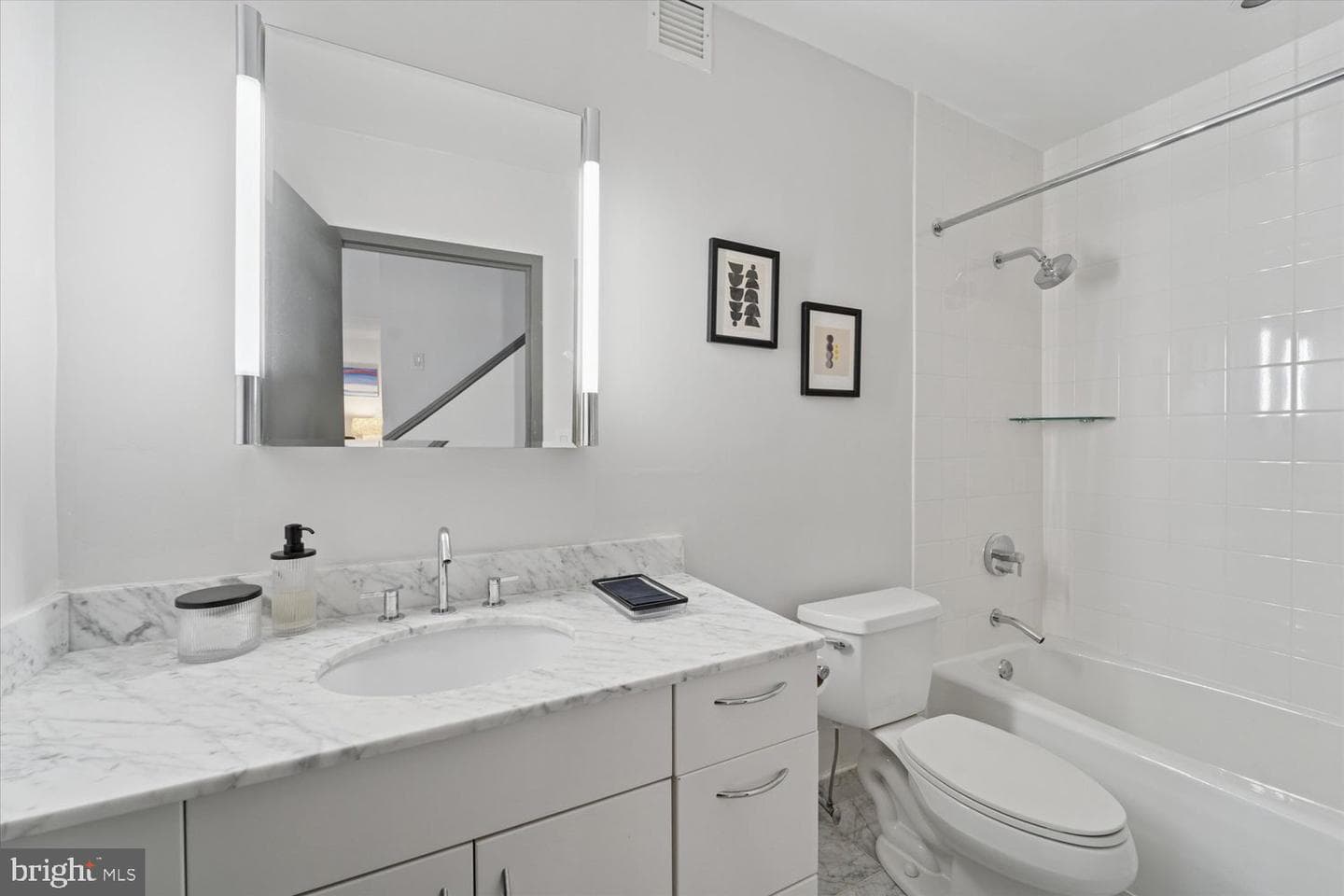 219 S 18th Street #713 photo 11