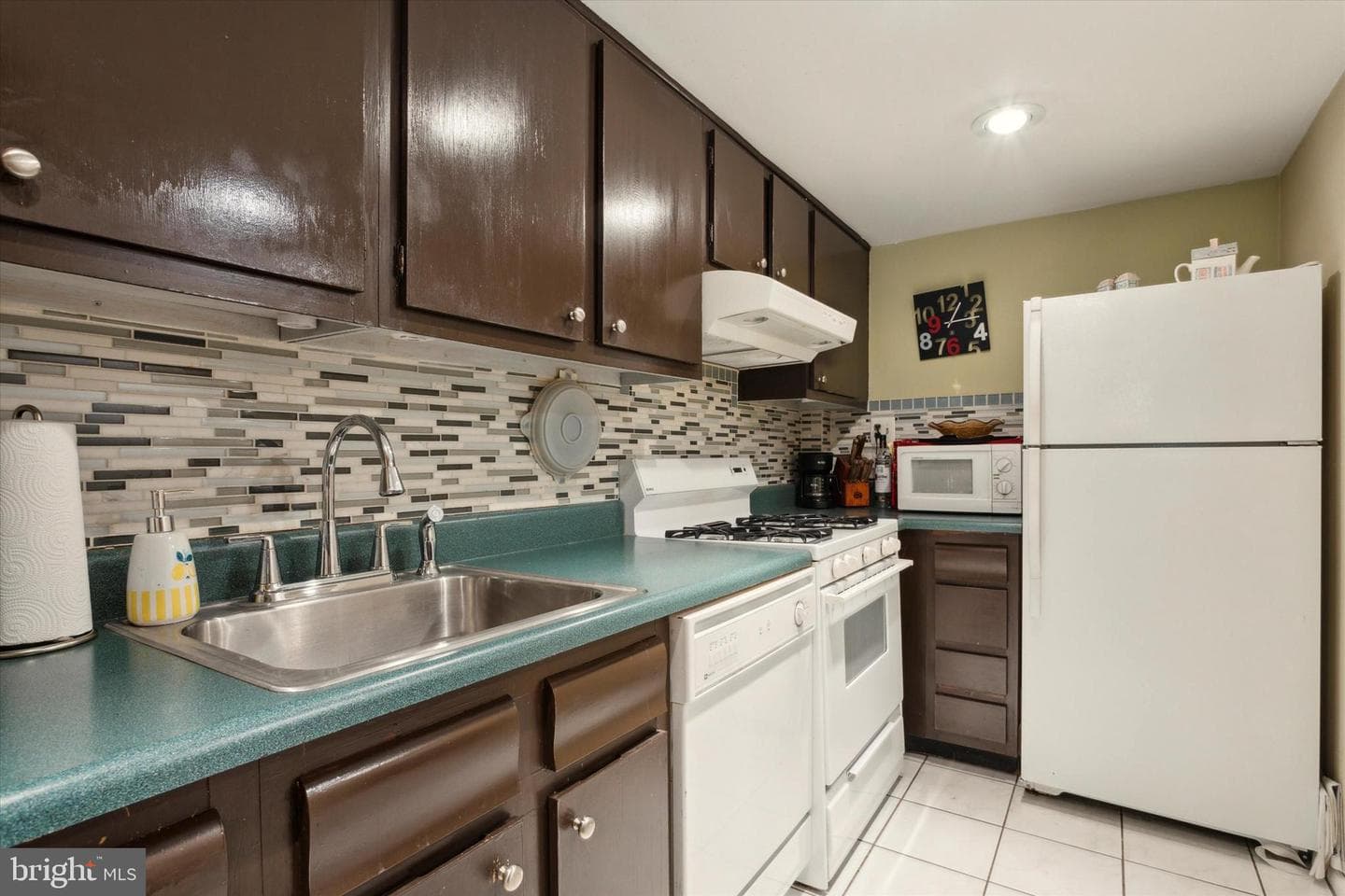 870 N 28 #114 photo 14