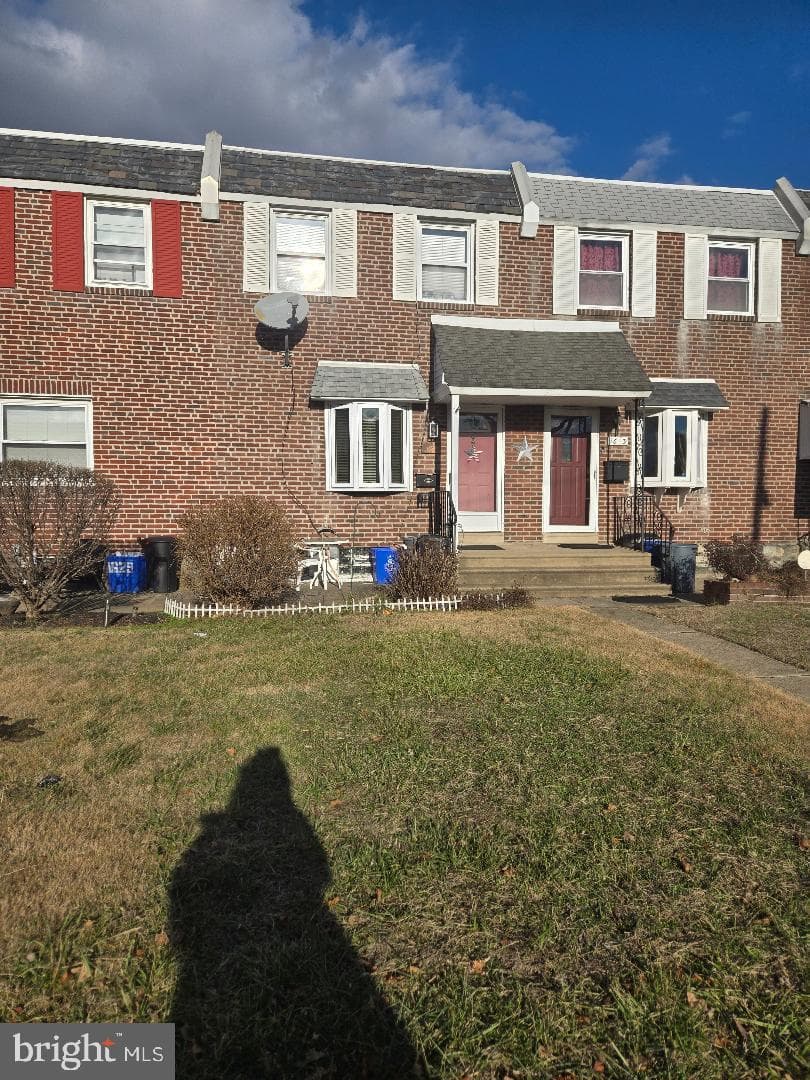 1631 E Howell Street photo 1