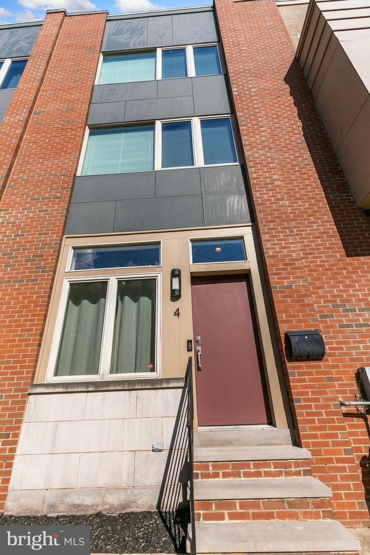 919 N 5th Street #4 photo 2