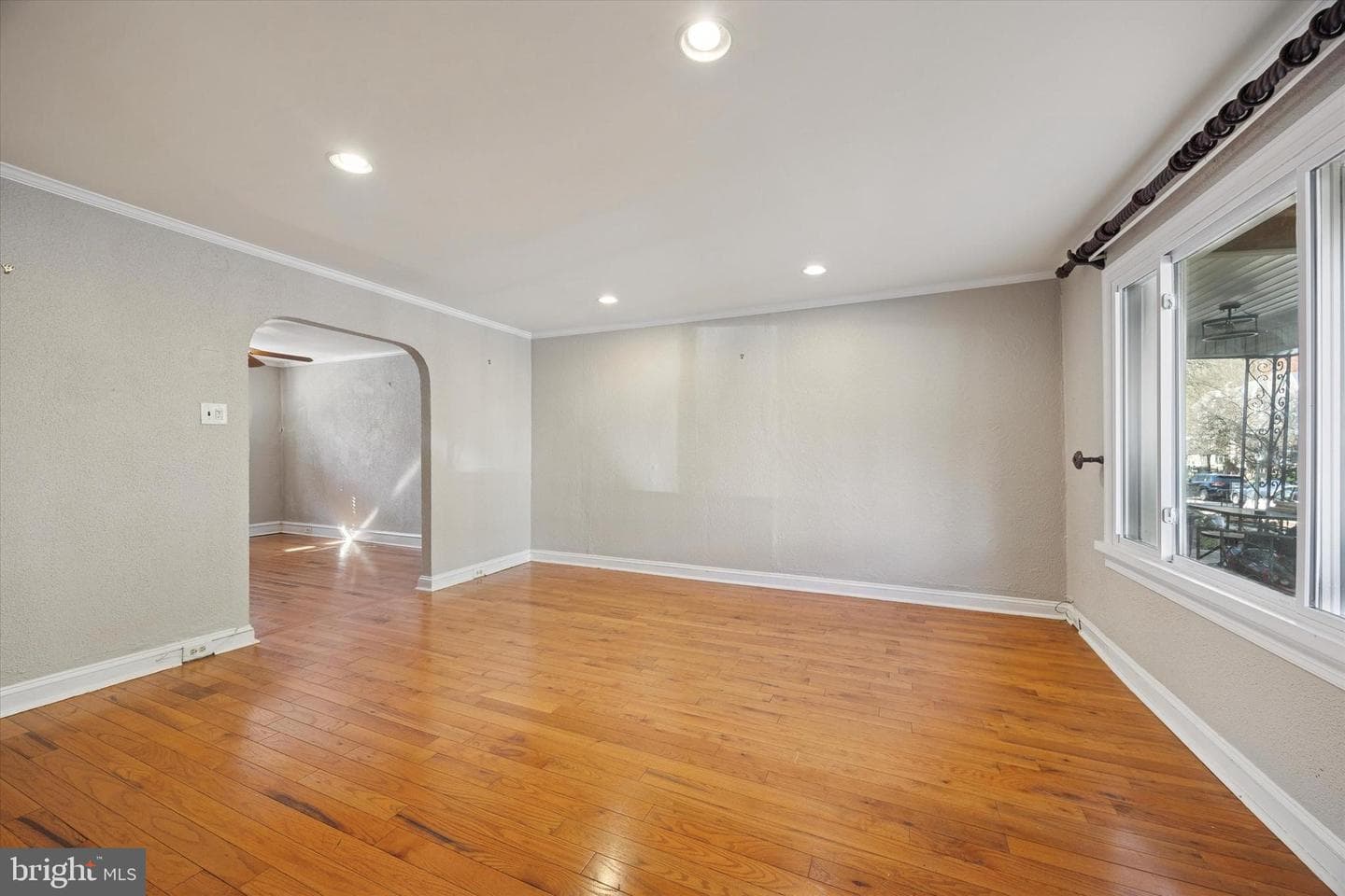 6618 Lotus Road photo 3