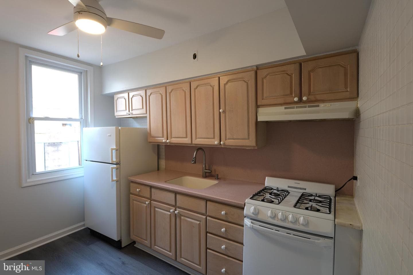 2214 S Colorado Street photo 8