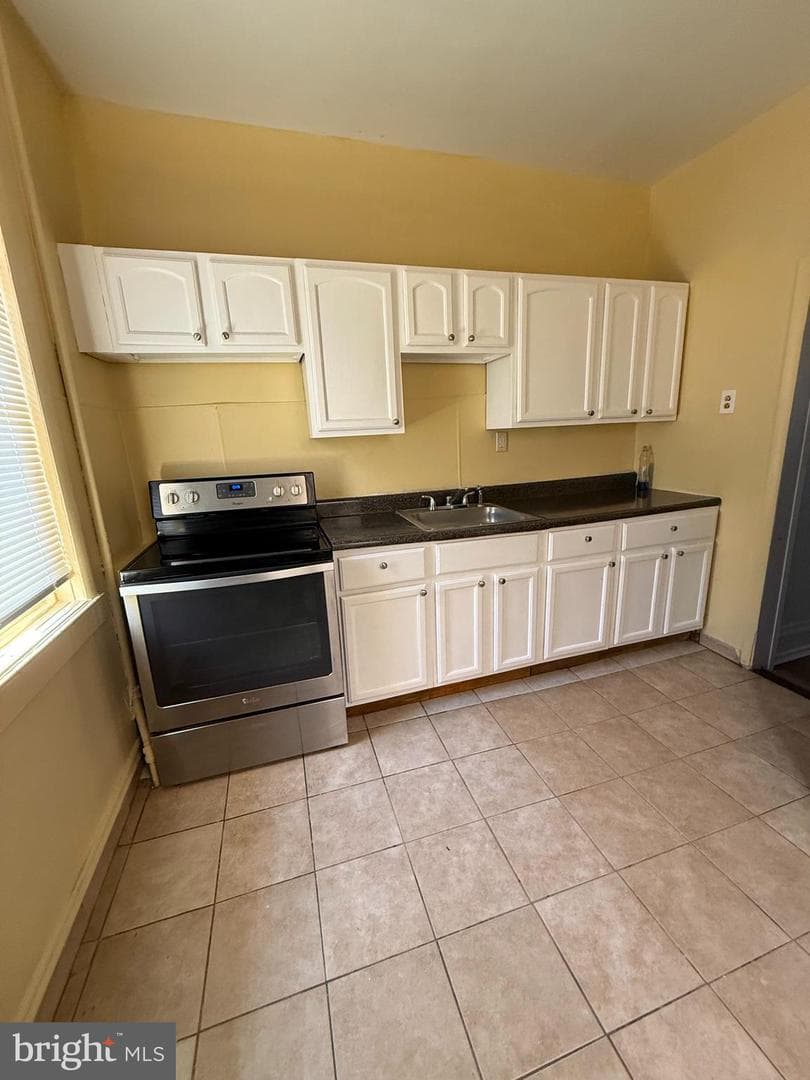 1711 N Wilton Street photo 7