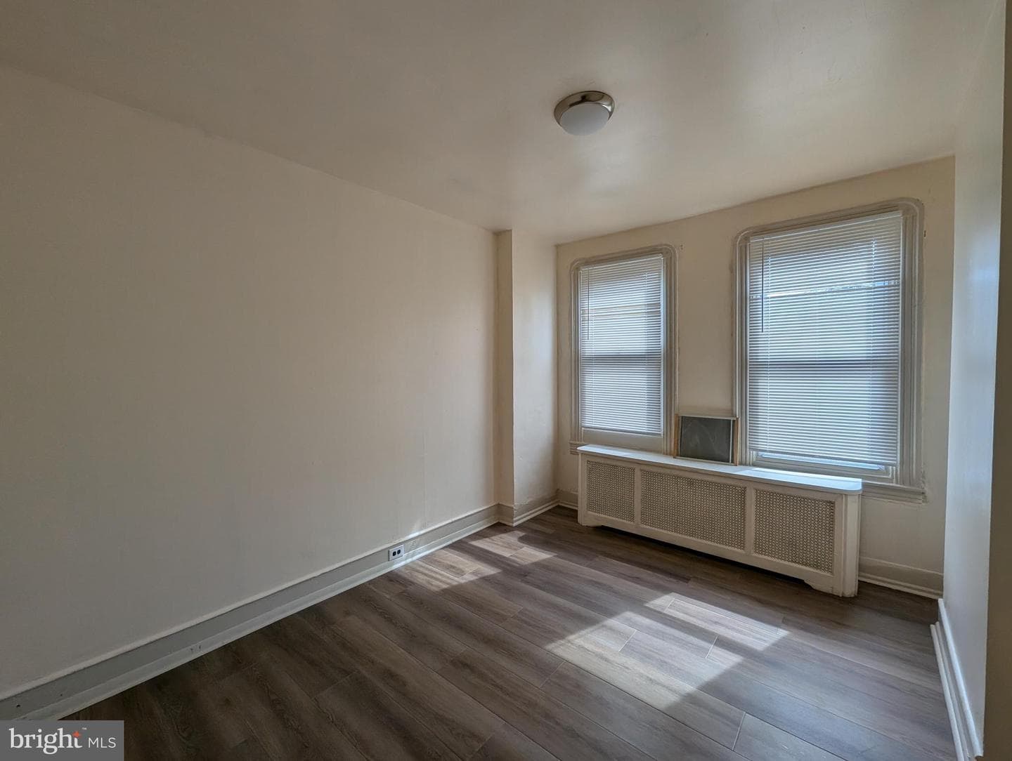 1711 N Wilton Street photo 9
