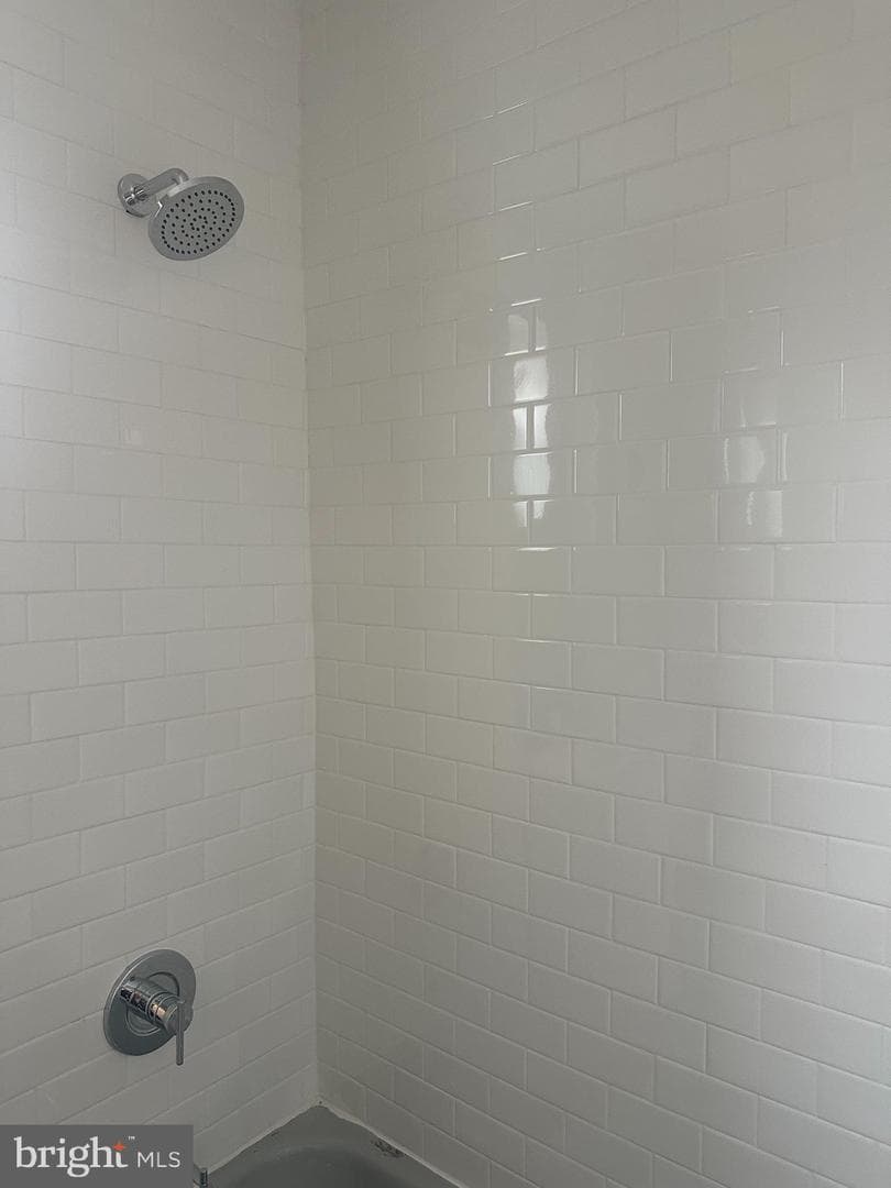 2245 Ruffner Street photo 10