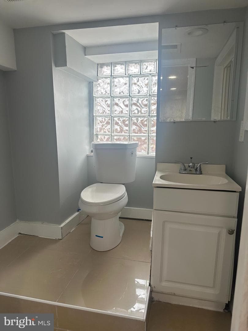 2245 Ruffner Street photo 14