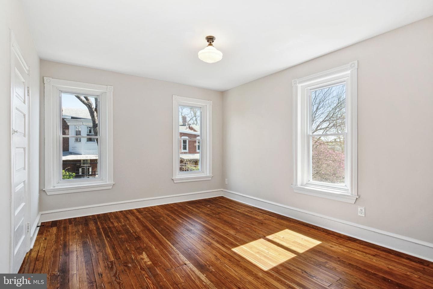 4339 Manayunk Avenue photo 16