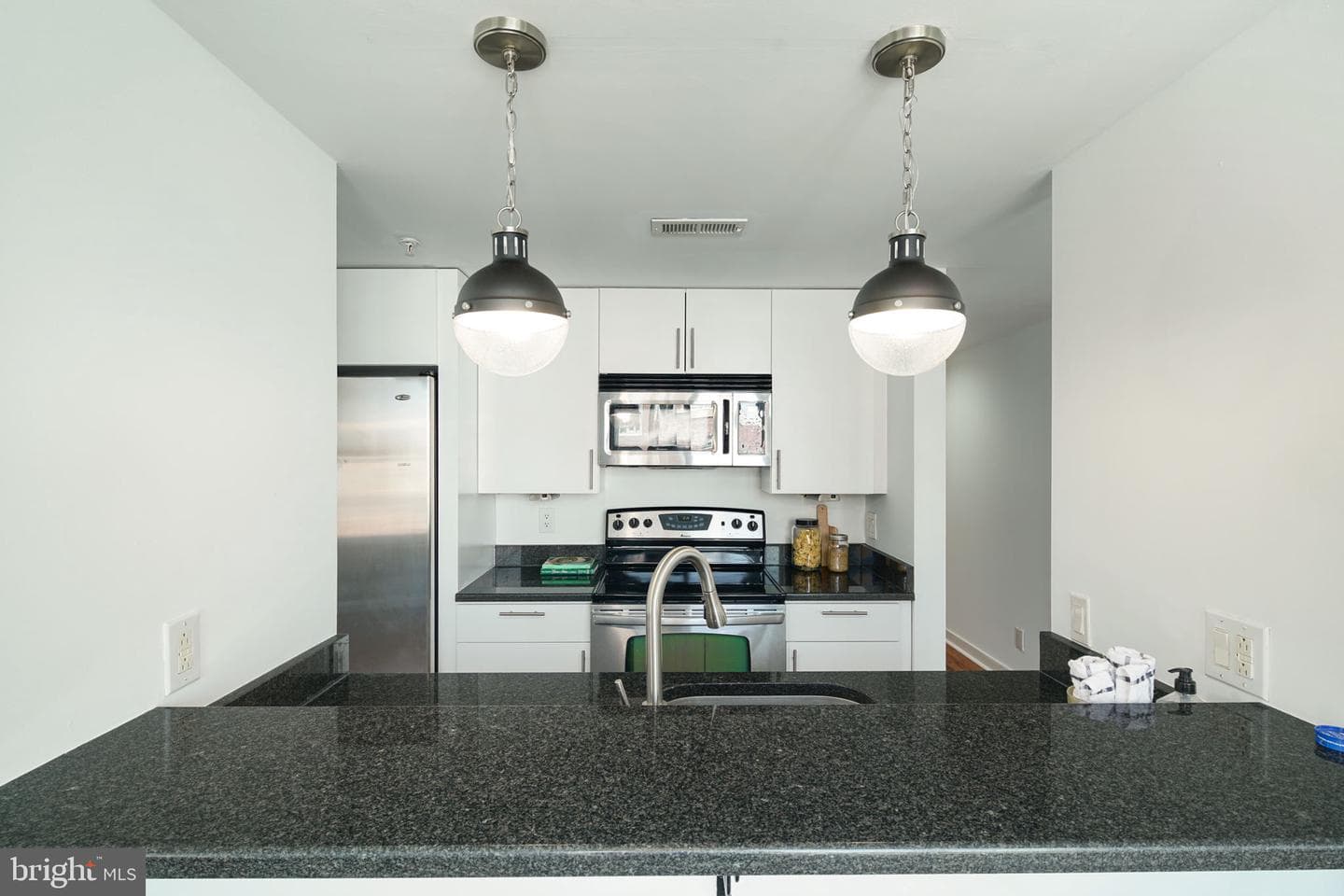 712 N 2nd Street #31 photo 3