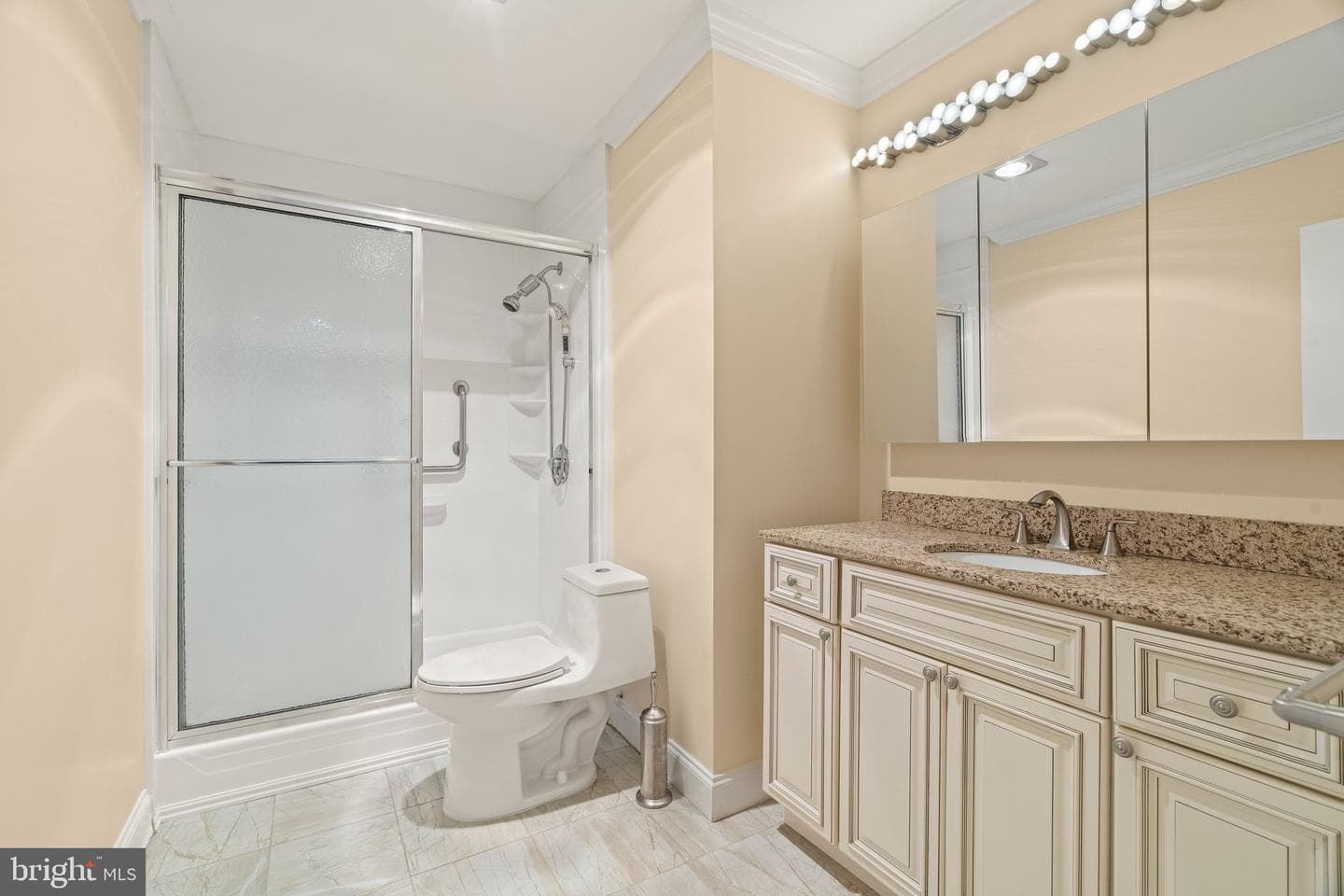 8930 Krewstown Road #303 photo 13