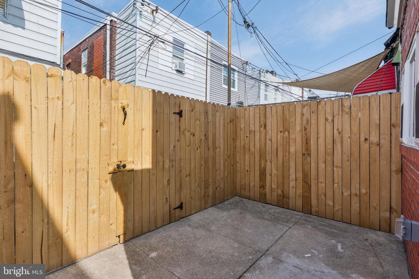 2414 S Warnock Street photo 32