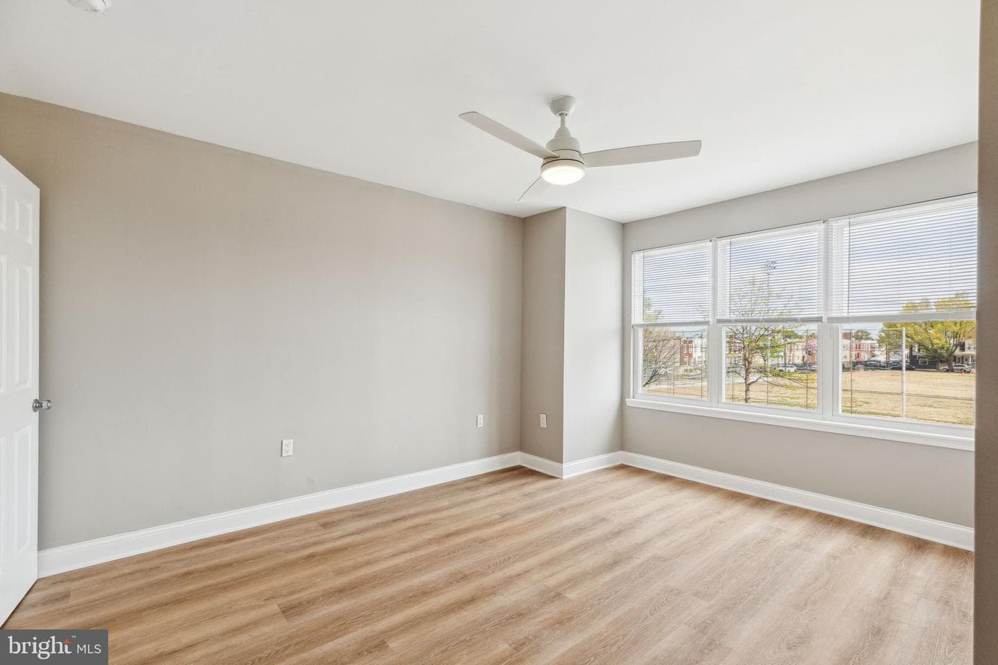 2954 Cedar Street photo 19