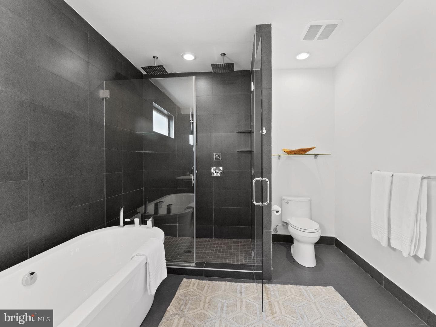 1122 Carpenter Street photo 18