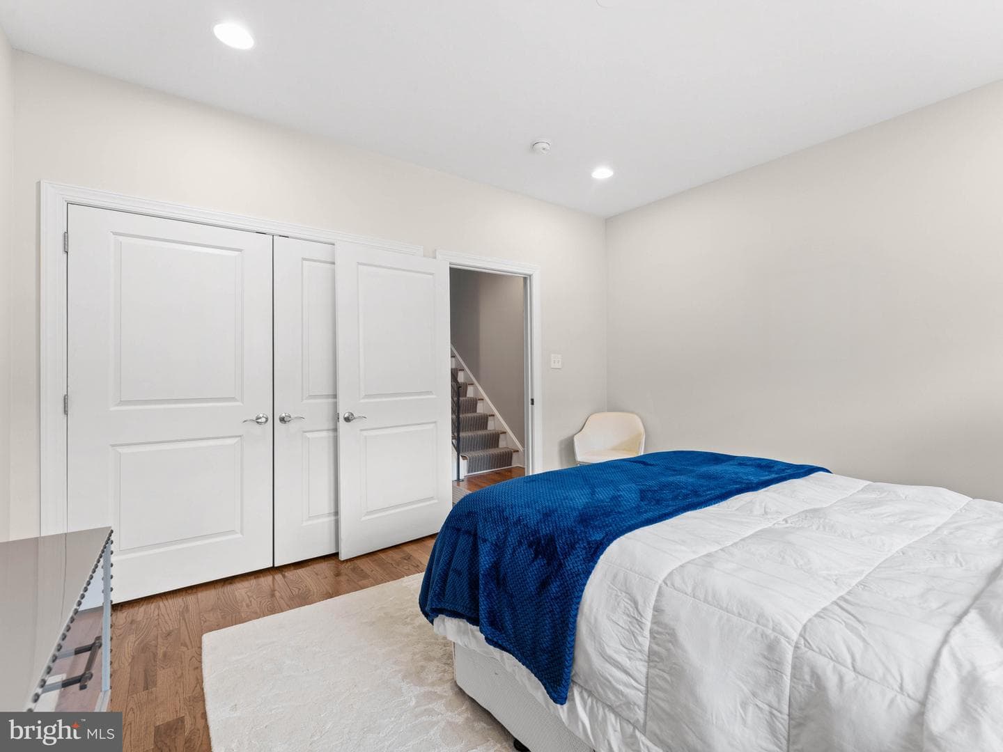 1122 Carpenter Street photo 26