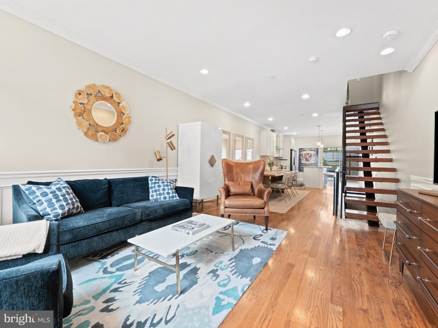 1122 Carpenter Street photo 4