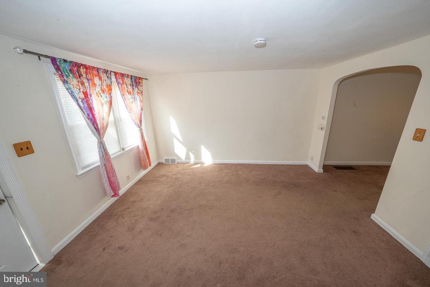 8022 Moro Street photo 8