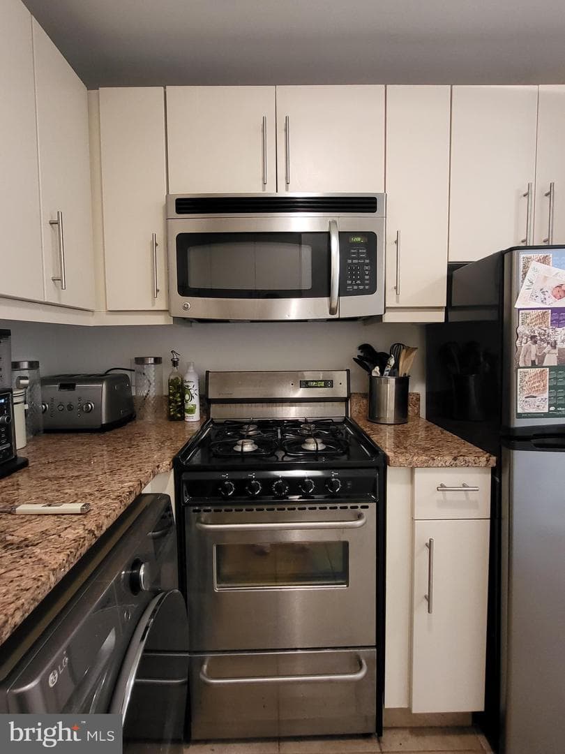 219 S 18th Street #703 photo 9