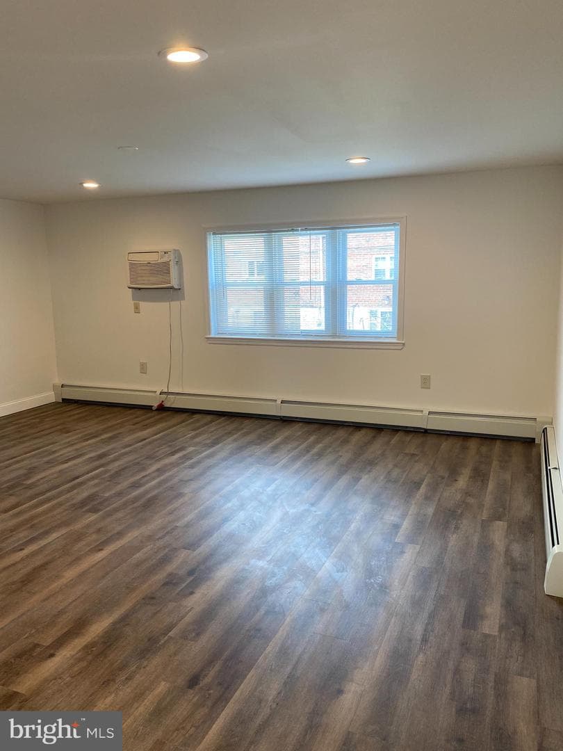 1148 Tabor Plaza photo 10