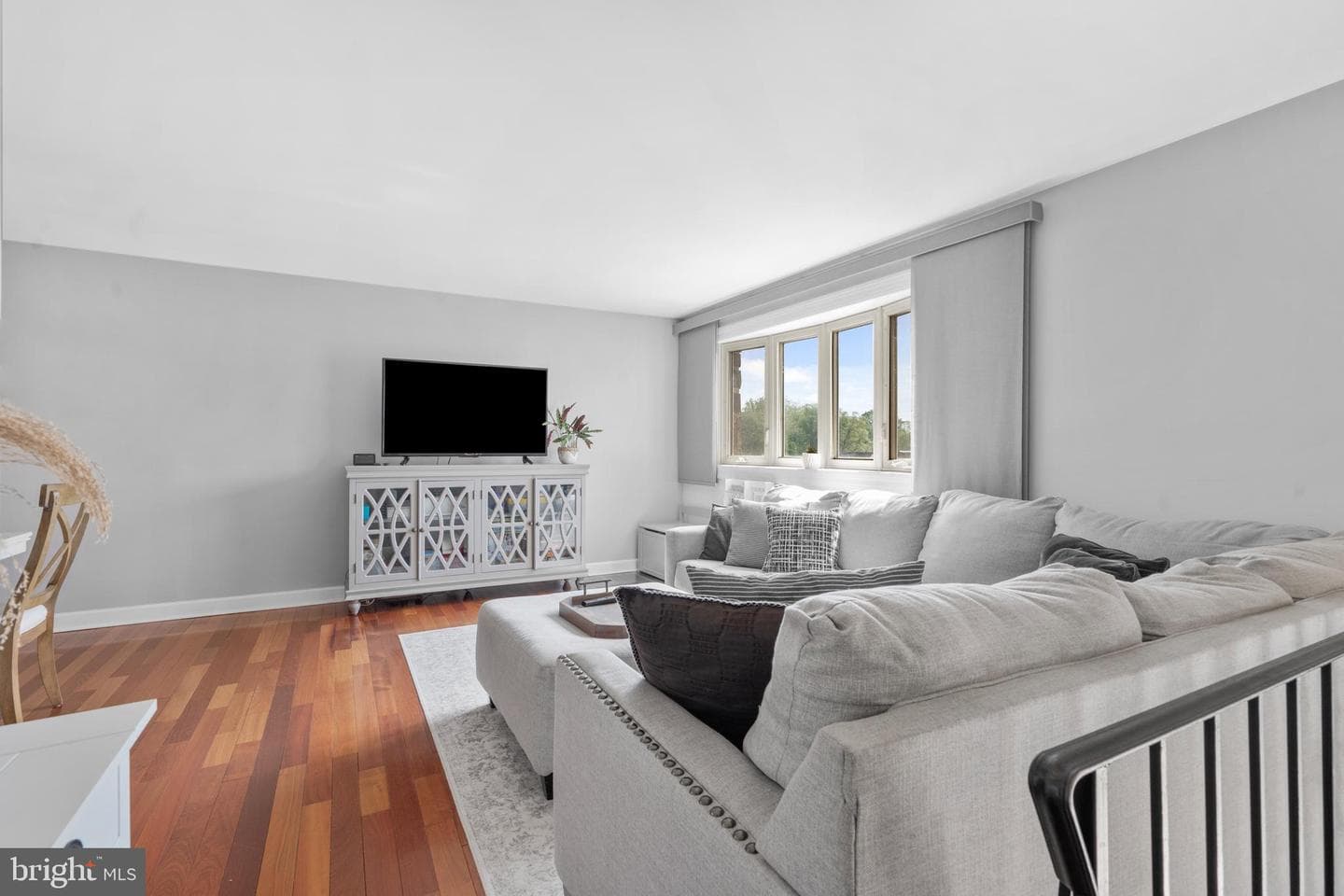 15146 Ina Drive photo 4