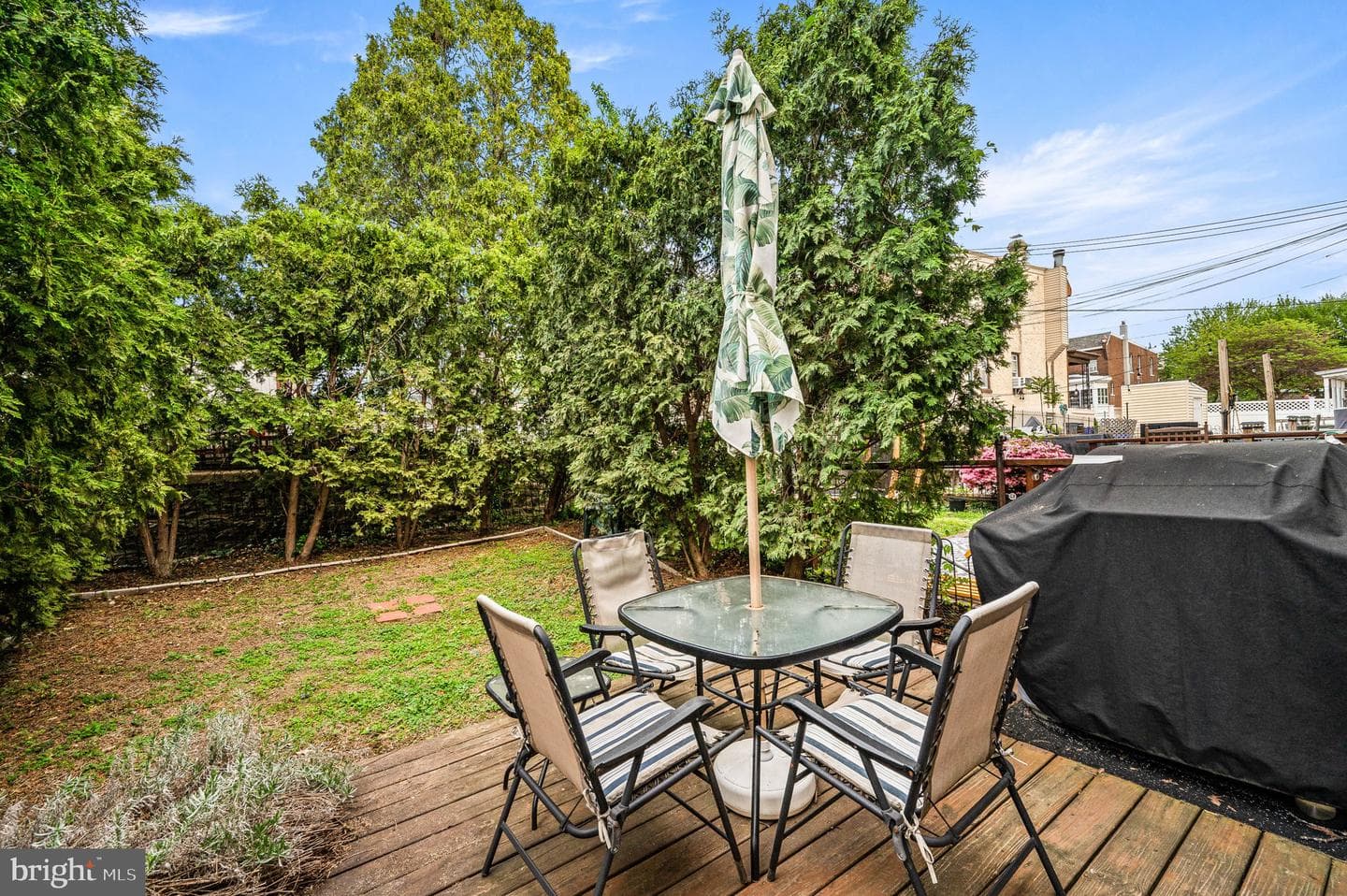 4037 Mitchell Street photo 21