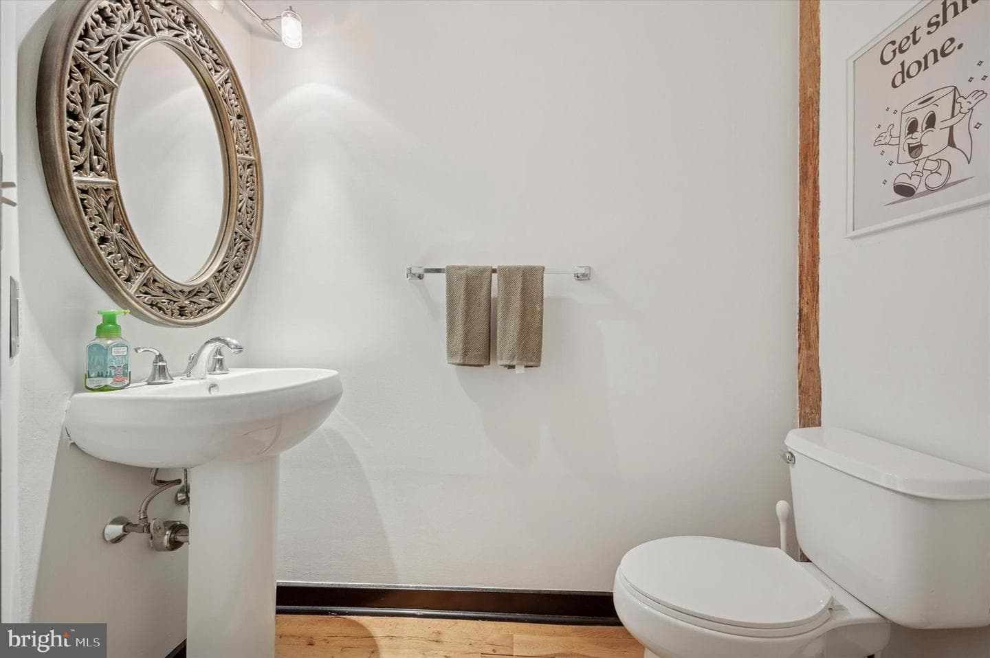 1524 N Hancock Street #402 photo 32