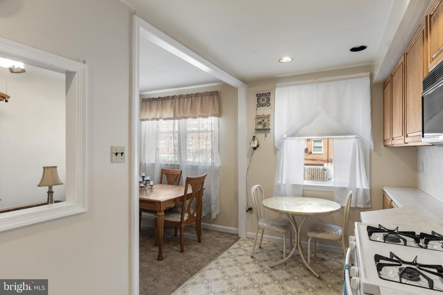 3043 Tremont Street photo 11