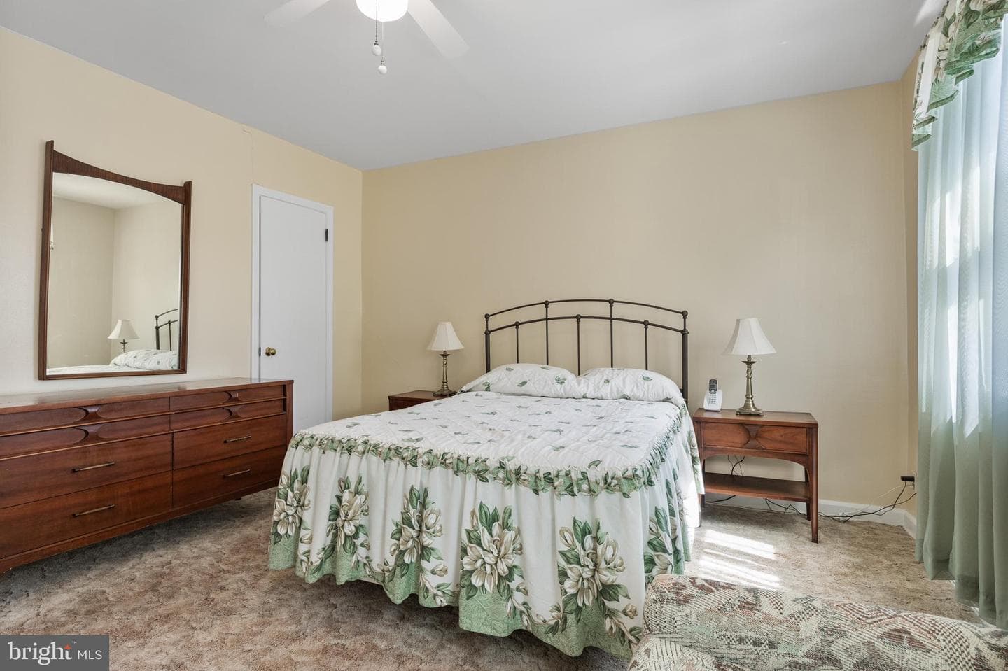 3043 Tremont Street photo 14
