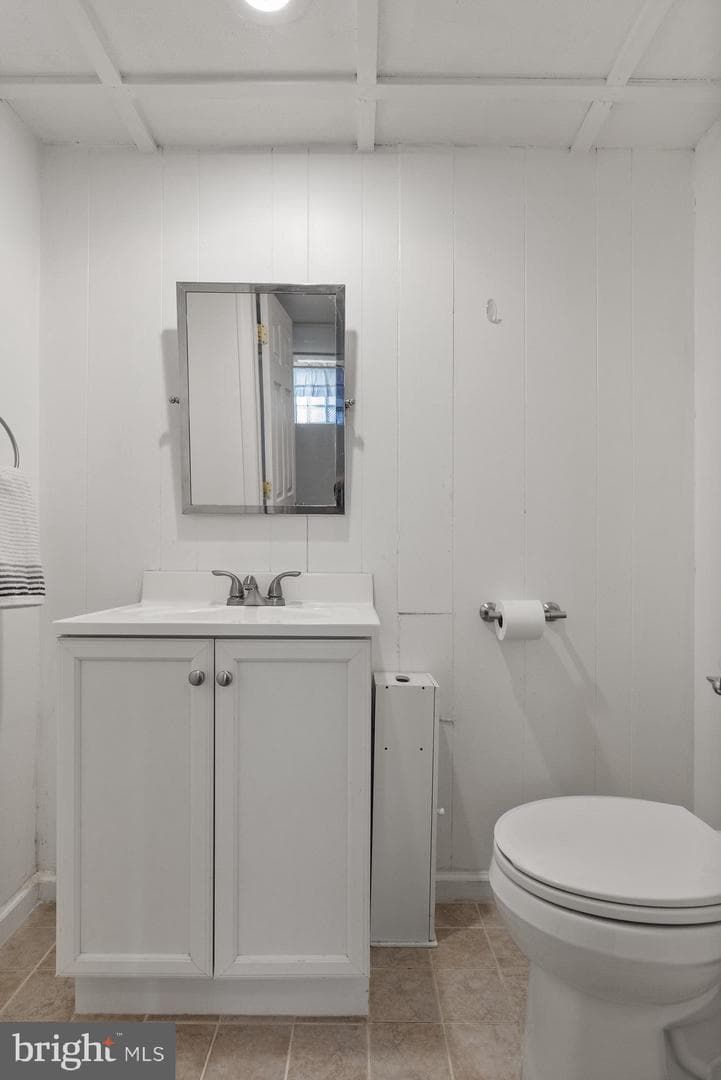 3043 Tremont Street photo 22