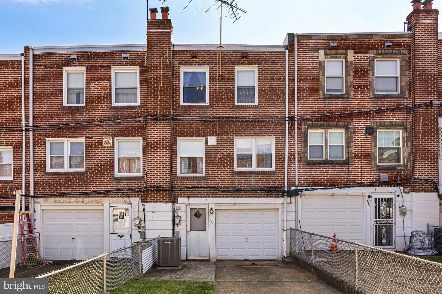 3043 Tremont Street photo 24