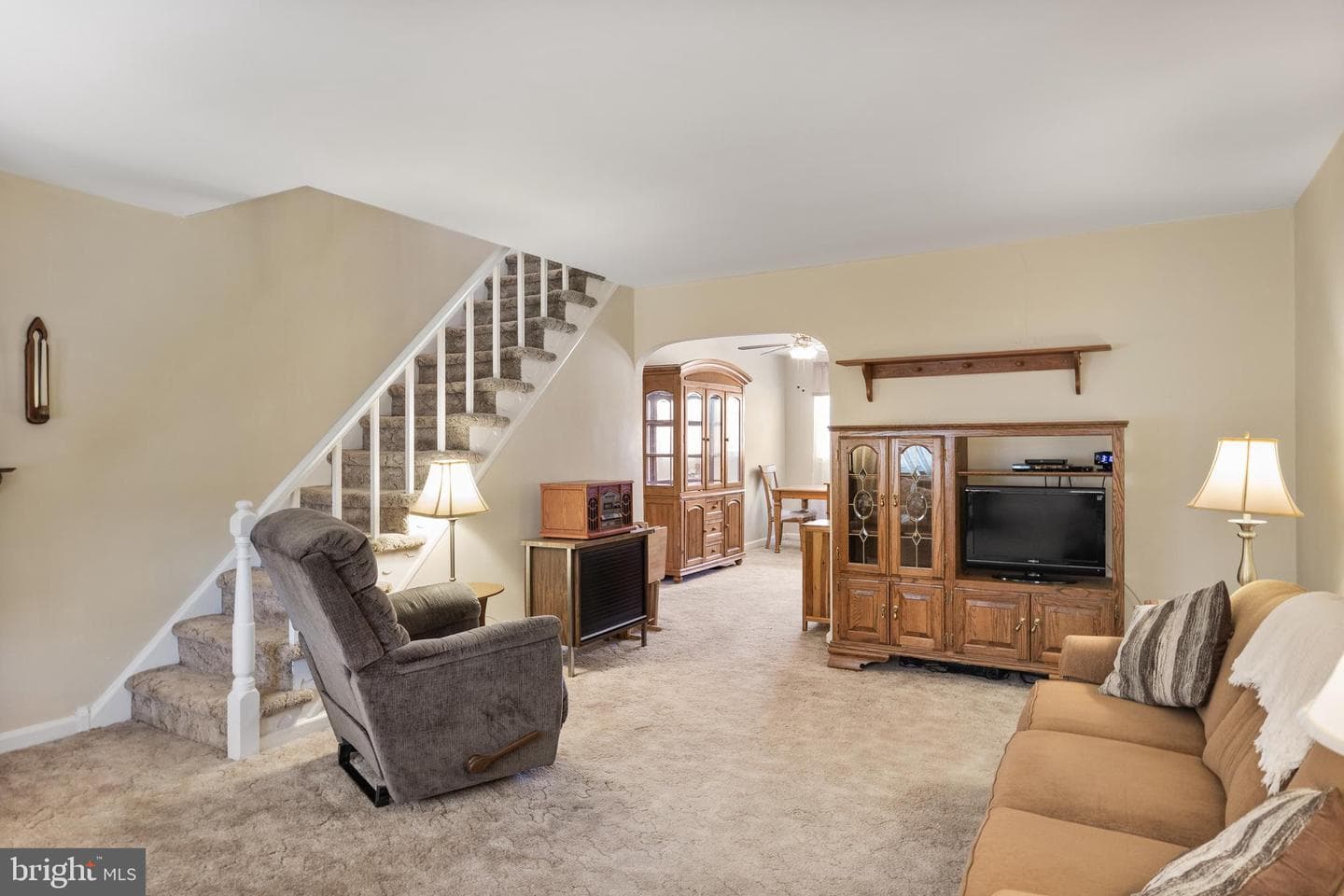 3043 Tremont Street photo 5