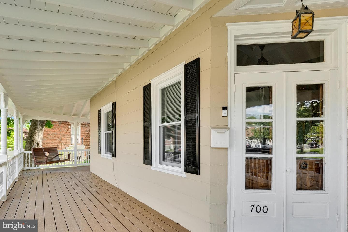 700 Strahle Street photo 4