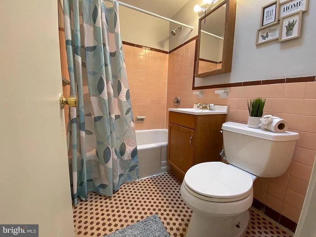 5732 Tackawanna Street photo 14