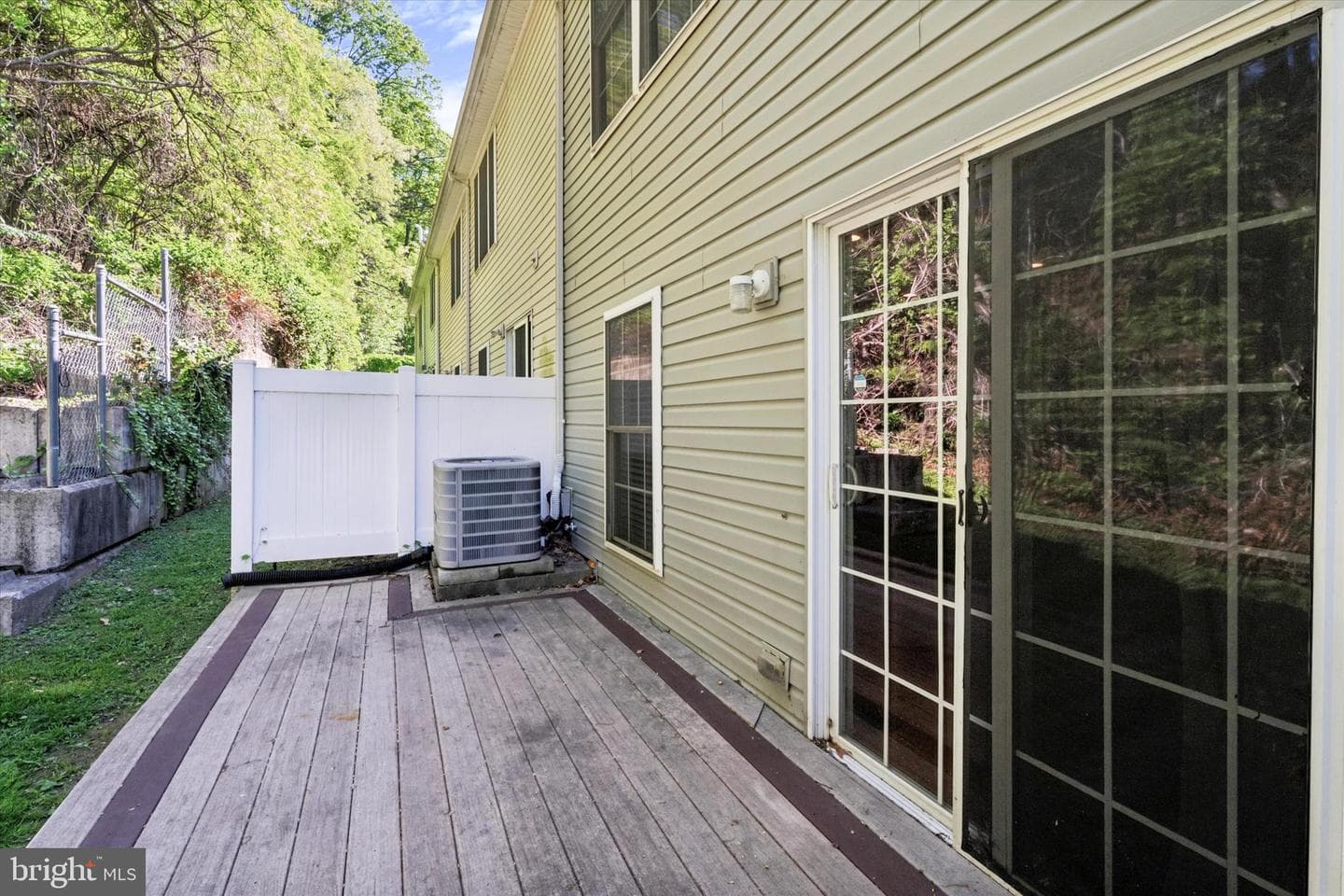 100 Parker Avenue #13 photo 7